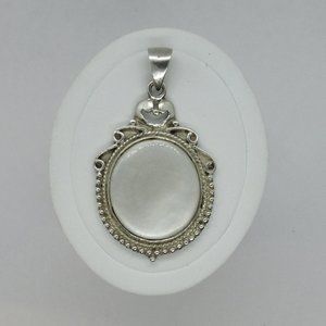 Vintage Sterling Silver Pendant